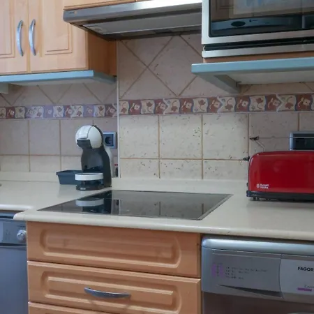 Avg Premio Real 16 خيخون