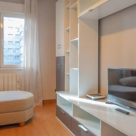 Apartamento Av Premio Real 16